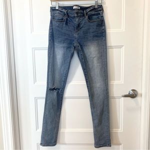 Banana Republic Jeans Size 6 Skinny Distressed